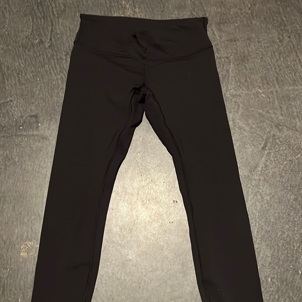 Great Condition Lululemon Wunder Under Leggings